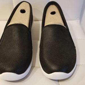 Skechers Memory Foam Women's Sz 8 Black